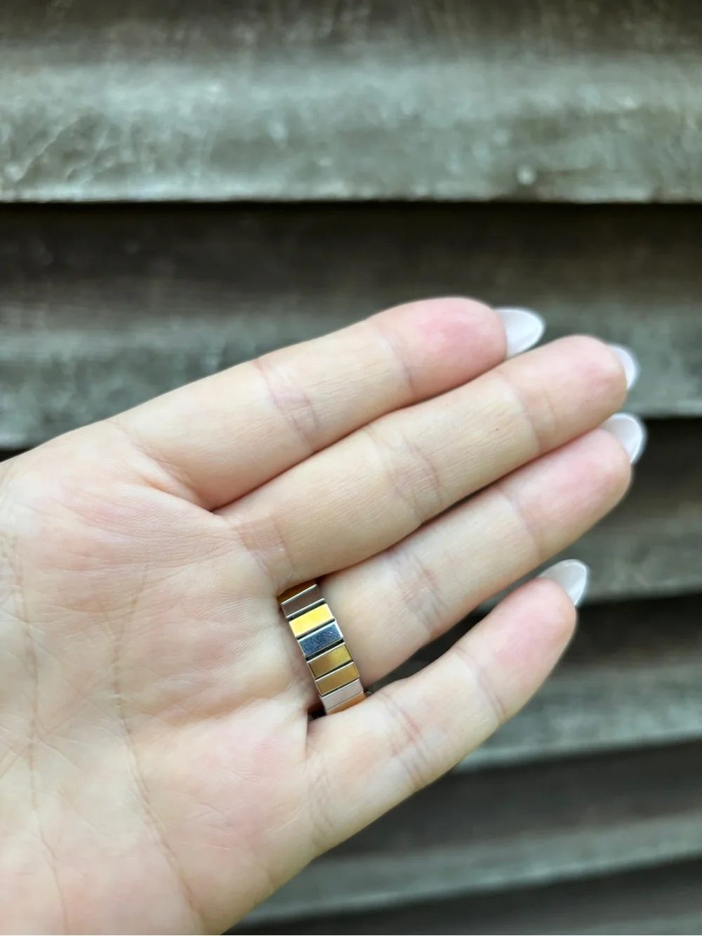 Vintage 90s Stretchy Geneva Ring Watch